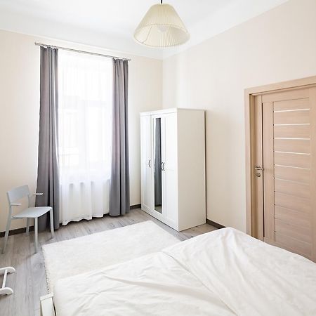 #1 Apartment Lviv Exterior photo